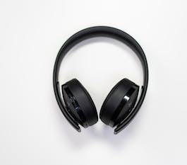 earphones